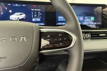 Omoda 5 1.6 T-GDI 147KM 2025 Omoda 5 Premium Bogate wyposazenie Okno dachowe Od reki 1.6 Benzyna, zdjęcie 14