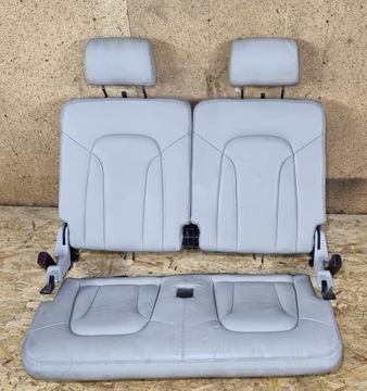 AUDI Q7 4L TŘETÍ ŘADA SEDAČKY