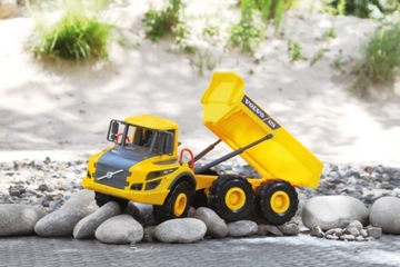 Автомобиль Lena Worxx самосвал Volvo A25G 04616