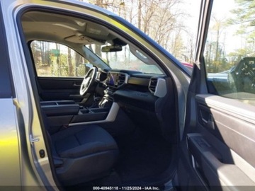 Toyota Tundra II 2024 Toyota Tundra 2024r., SR5, od ubezpieczalni 3.4 Benzyna 389KM, zdjęcie 8