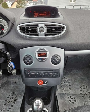 Renault Clio III 2011 Renault Clio GT Line 1.6 128KM 6-Biegow 5-Drzwi Panorama Alufelgi 1.6, zdjęcie 22