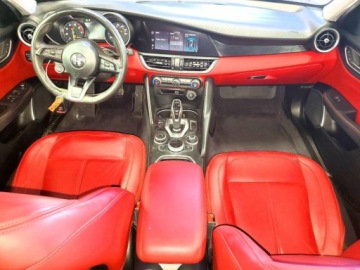 Alfa Romeo Giulia II Sedan Facelifting 2.0 Turbo 280KM 2020 Alfa Romeo Giulia 2020 2.0l 2.0 Benzyna 280KM, zdjęcie 8