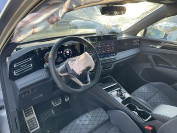 Volkswagen Tiguan III 2024 Volkswagen Tiguan R-Line e Hybrid Automat Virtual, zdjęcie 9