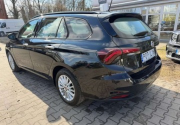 Fiat Tipo II Station Wagon Facelifting 1.0 T3 Turbo 100KM 2021 Fiat Tipo Fiat Tipo Benzyna 100KM, zdjęcie 6