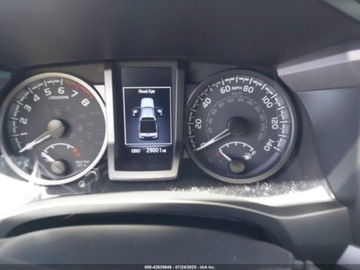 Toyota Tacoma II 2022 Toyota Tacoma Sr v6 off road pro 3.5 Benzyna 278KM, zdjęcie 12