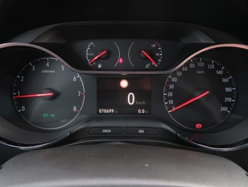 Opel 2017 Opel Crossland 1.2 Turbo, Skóra, Klima, zdjęcie 10