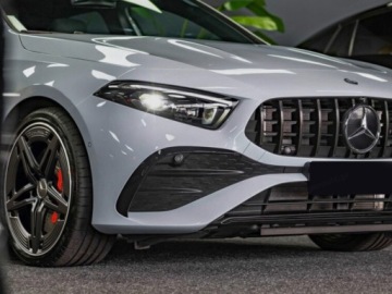 Mercedes Klasa A W177/V177 Hatchback AMG Facelifting 2.0 A35 306KM 2025 MERCEDES-BENZ A Klasa 35 AMG 4-Matic 2.0 (306KM) 2025, zdjęcie 3