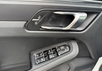 Porsche Macan SUV Facelifting 2.0  245KM 2020 Porsche Macan salon PL FV VAT 23 roczna gwarancja 2.0 Benzyna 245KM, zdjęcie 31