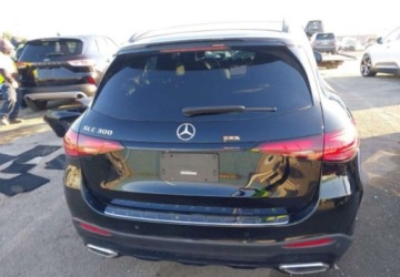 Mercedes GLC C254/X254 2023 Mercedes-Benz GLC Auta z USA - Zapytaj o wiecej ofert 3.0 Benzyna 367KM, zdjęcie 11