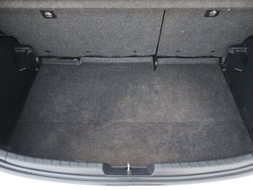 Toyota Yaris III Hatchback 5d Facelifting 2017 1.5 Dual VVT-iE 111KM 2017 Toyota Yaris 1.5 Dual VVT-i, Salon Polska, zdjęcie 13