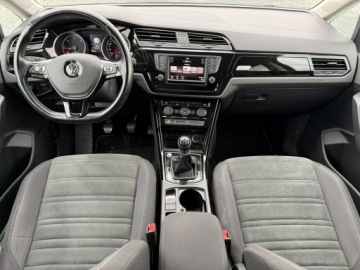 Volkswagen Touran III 1.6 TDI 110KM 2016 Volkswagen Touran 1.6TDI 110KM 2016 Highline,, zdjęcie 3