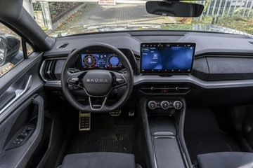 Skoda Kodiaq II SUV Plug-In 1.5 TSI Plug-In Hybrid 204KM 2025 Škoda Kodiaq Skoda Kodiaq Sportline 1.5 TSI iV, zdjęcie 18
