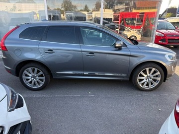 Volvo XC60 I SUV Facelifting 2.4 D4 190KM 2017 Volvo XC 60 2.4 D4 AWD Summum Navi Skóra Pano, zdjęcie 1