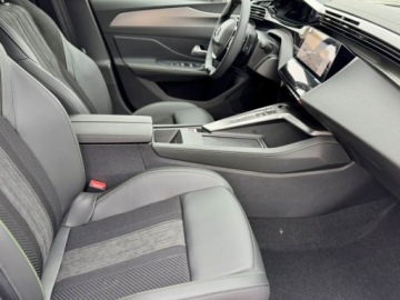 Peugeot 408 II 2026 Od ręki - GT e-DCS6 1.2 PureTech mHEV 145KM / Pakiet Bezpieczeństwo, zdjęcie 6