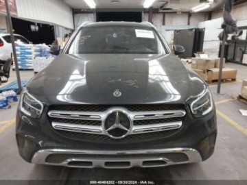 Mercedes GLA II 2021 Mercedes-Benz GLA 250, 2021r., 2.0L 2.0 Benzyna 221KM, zdjęcie 4
