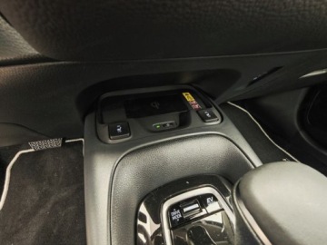 Toyota Corolla XII Sedan Facelifting 1.8 Hybrid 140KM 2025 Od ręki - Comfort 1.8 Hybrid 140KM | Podgrzewane fotele!, zdjęcie 12