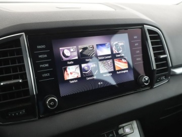 Skoda Karoq Crossover 1.0 TSI 115KM 2020 Škoda Karoq Skoda Karoq 1.0TSI Ambition Nawigacja, zdjęcie 22