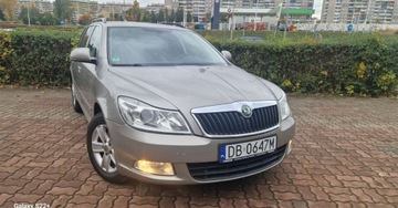 Skoda Octavia II Kombi 1.6 TDI CR DPF 105KM 2011 Skoda Octavia Wzorowa - Bezwyoadkowa - Nawigacja - Zarejestrowana 1.6, zdjęcie 1