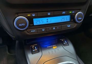 Toyota Avensis III Wagon Facelifting 2015 1.8 Valvematic 147KM 2017 Toyota Avensis 1.8 Benzyna 147KM, zdjęcie 14