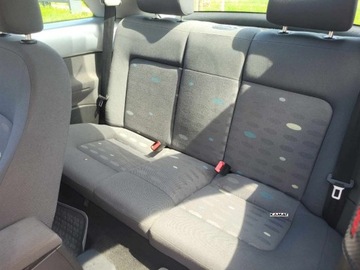 Volkswagen New Beetle Hatchback 1.6 102KM 2004 Volkswagen New Beetle VW New Beetle 1,6 Benzyna Zamiana 1.6 Benzyna 102KM, zdjęcie 3