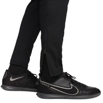 NIKE DRES KOMPLETNY MĘSKI ACADEMY 23 r. M