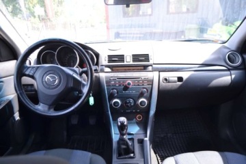 Mazda 3 I Hatchback 1.6 MZ-CD 109KM 2005 Mazda 3 Bemowo 1.6 Diesel 2005 rok produkcji KOMIS TYSIAK 1.6, zdjęcie 7