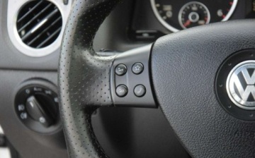 Volkswagen Tiguan I SUV 2.0 TDI CR DPF 170KM 2009 Volkswagen Tiguan 2.0TDI R-LINE 4x4 Navi Kamera 2 KPL ALU Oryginal Lakier, zdjęcie 37