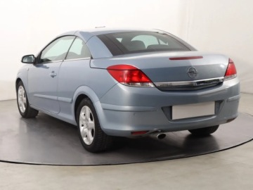 Opel Astra H Cabrio 1.8 ECOTEC 140KM 2006 Opel Astra 1.8 16V, Klima, zdjęcie 3