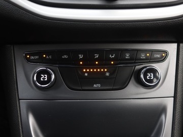 Opel Astra K Sports Tourer 1.6 CDTI 110KM 2017 Opel Astra 1.6 CDTI, Salon Polska, Serwis ASO, zdjęcie 12