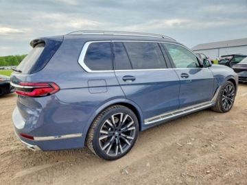 BMW X7 2025 BMW X7 Xdrive40i 2025 3.0 Benzyna 375KM, zdjęcie 3