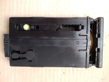 AUDI A4 B5 ПОДСТАКАННИК ПОДСТАКАННИК 8D0862534A