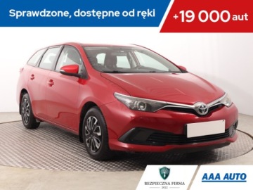 Toyota Auris II Touring Sports Facelifting 1.6 Valvematic 132KM 2016 Toyota Auris 1.6 Valvematic, Salon Polska, Klima