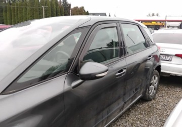 Citroen C4 Picasso II 2014 Citroen C4 Picasso 2014r, 1.6HDI. Lekko uszkodzony lewy tyl. Jezdzi 1.6, zdjęcie 2