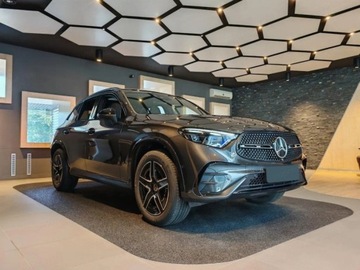 Mercedes GLC C254/X254 Coupe 2.0 220d 197KM 2025 MERCEDES-BENZ GLC 220 d 4-Matic AMG Line 2.0 197KM 2025, zdjęcie 2