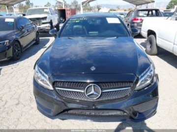 Mercedes Klasa C W205 2018 Mercedes-Benz Klasa C MERCEDES-BENZ C 300 2.0 Benzyna 241KM, zdjęcie 7