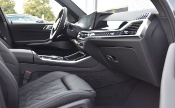 BMW X5 G05 SUV Plug-In Facelifting 3.0 50e 490KM 2026 BMW X5 xDrive50e, Innowacji, Pneumatyka, Panorama, 22 cale, Hak 3.0 490KM, zdjęcie 10