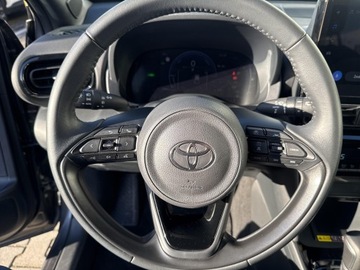 Toyota Yaris IV Hatchback 1.5 Hybrid Dynamic Force 116KM 2024 Toyota Yaris Cross Hybrid 1.5 Style Hybrid 1.5 Sty, zdjęcie 13