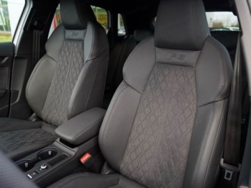 Audi A3 8Y RS Sportback 2.5 TFSI 400KM 2025 AUDI A3 RS3 TFSI quattro Sportback Hatchback 2.5 (400KM) 2025, zdjęcie 3