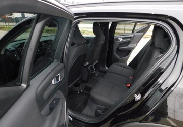 Volvo XC40 Crossover 2.0 D3 150KM 2020 Volvo XC 40 z Gwarancja Bezwypadkowy Model 2021r 2.0 Diesel 150KM, zdjęcie 9