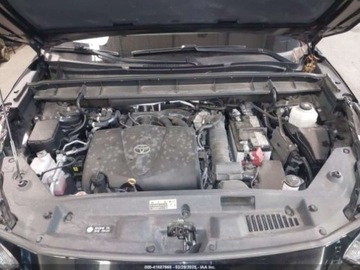 Toyota Highlander III 2022 Toyota Highlander Limited 2022 3.5l 3.5 Benzyna 295KM, zdjęcie 8