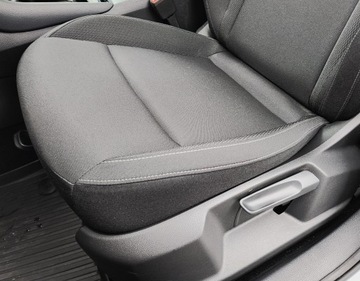 Skoda Karoq Crossover Facelifting 1.5 TSI ACT 150KM 2024 Skoda Karoq 1.5 TSI 150KM Selection DSG, Salon PL,, zdjęcie 11