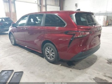 Toyota Sienna III 2021 Toyota Sienna 2021 XLE 2.5 Hybryda 189KM, zdjęcie 4