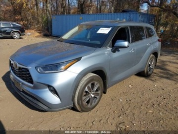 Toyota Highlander III 2021 Toyota Highlander Xle, 2021r., 4x4, 3.5L 3.5 Benzyna 295KM, zdjęcie 1