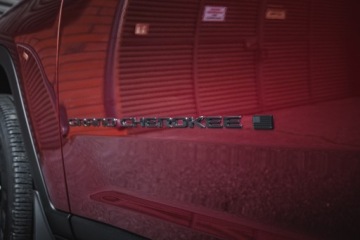 Jeep Grand Cherokee IV 2022 Jeep Grand Cherokee WL | 2022 | 3.6 benzyna + LPG | 25 500 km, zdjęcie 32