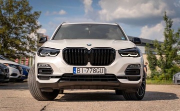 BMW X5 G05 SUV 3.0 40i 333KM 2020 BMW X5 BMW X5 G05 3.0 xDrive 40i 333KM Mild-hybrid 3.0 Benzyna 333KM, zdjęcie 2