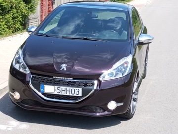 Peugeot 208 I Hatchback 3d 1.6 VTI 120KM 2014 Alu.17-Panorama-1.6 16V-Skóra, zdjęcie 10