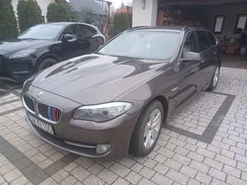 BMW Seria 5 F10-F11 2013 BMW 5 Touring (F11) 520 d