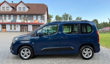 Opel Combo E Kombivan 1.2 Turbo 110KM 2020 Opel Combo Opel Combo 1.2 Turbo StartStop Innovation 1.2 Benzyna 110KM, zdjęcie 4