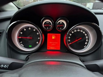 Opel Astra J GTC 1.4 Turbo ECOTEC 140KM 2016 OPEL ASTRA J (P10) 1.4 (103) 140 KM, zdjęcie 17