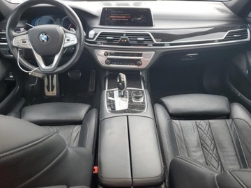 BMW Seria 7 G11-G12 2018 BMW Seria 7 740 XE 2018, od ubezpieczalni 2.0 Hybryda 322KM, zdjęcie 7